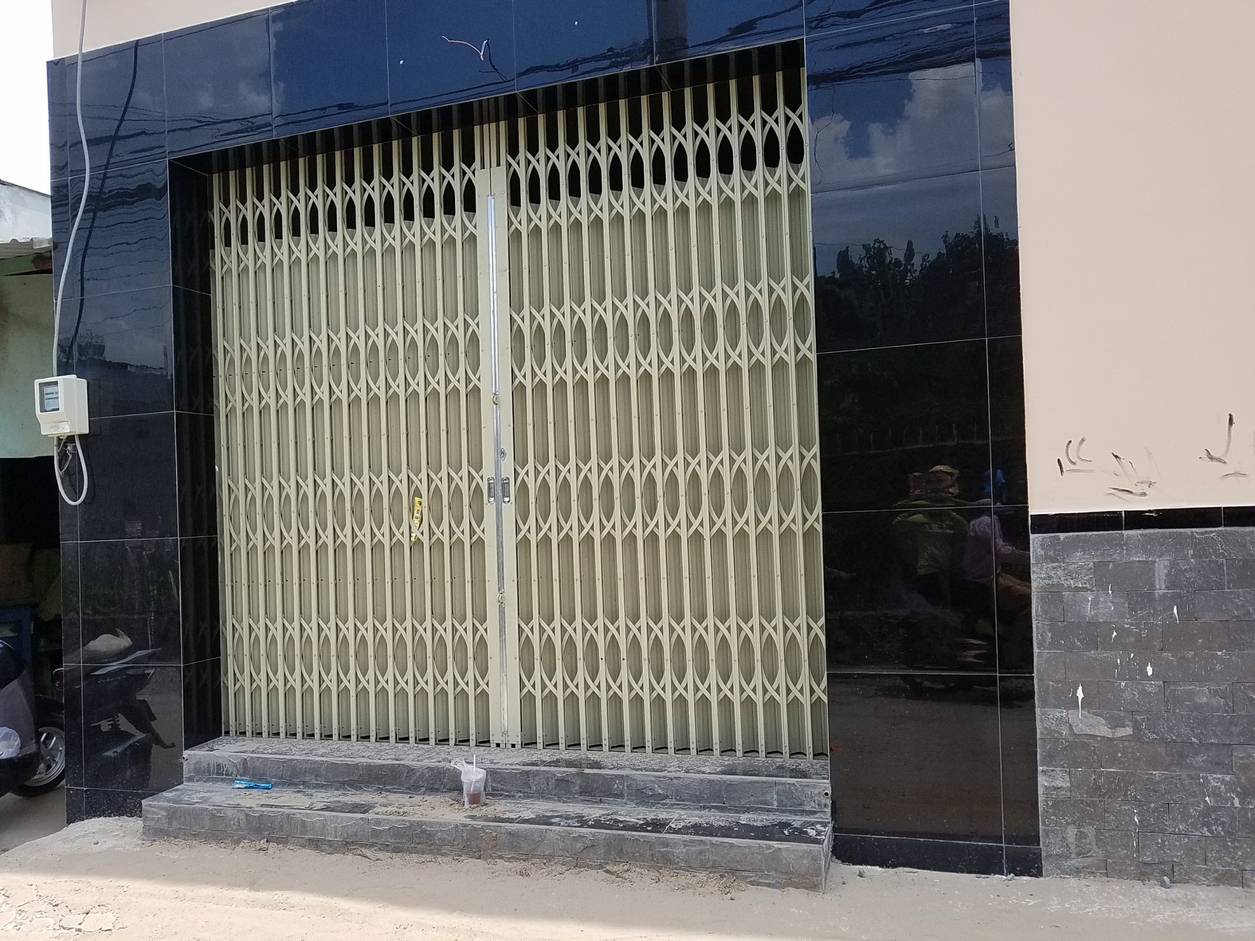 Cửa kéo son tĩnh điện 