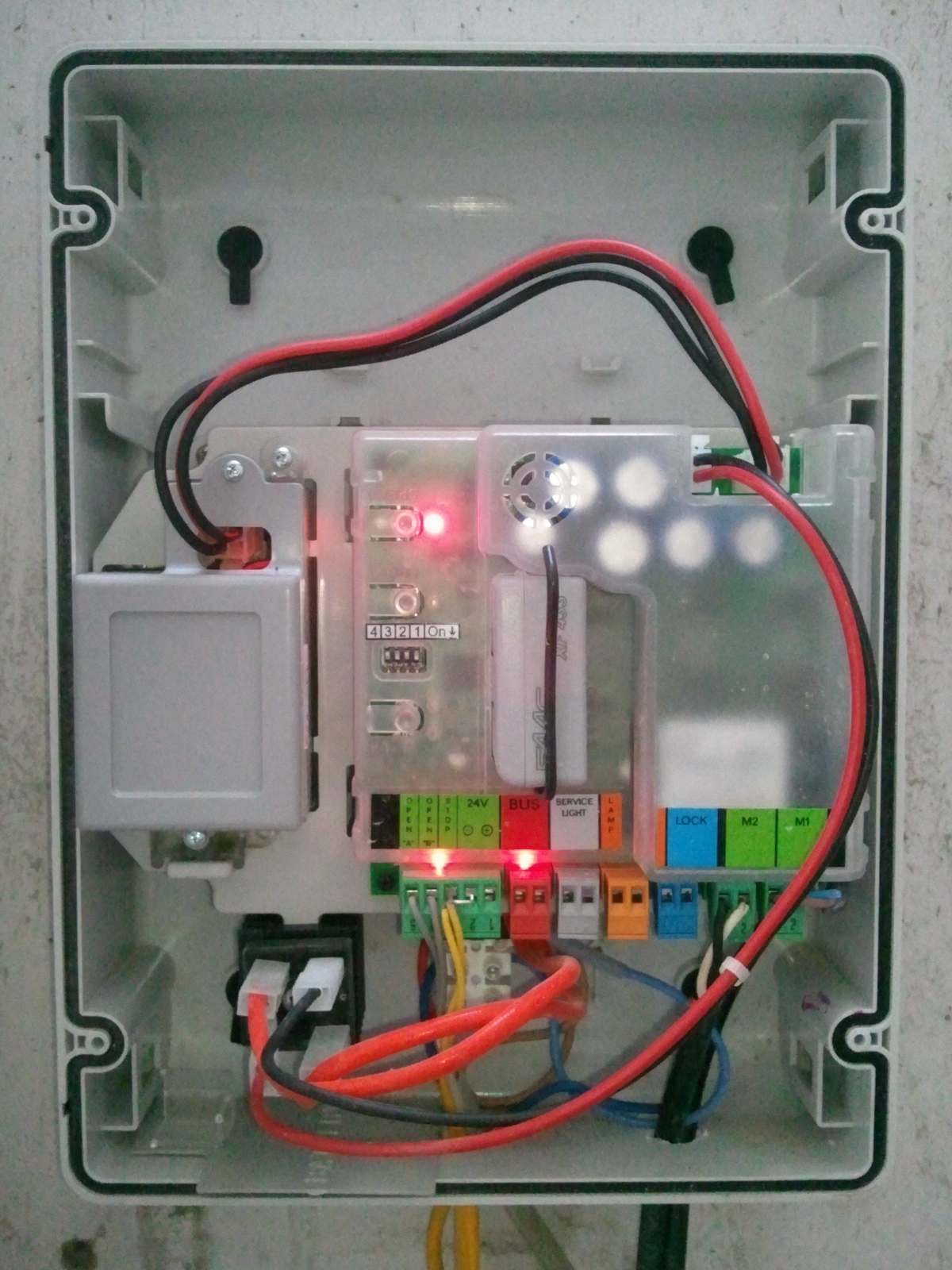 Hộp điều khiển board cổng tự động